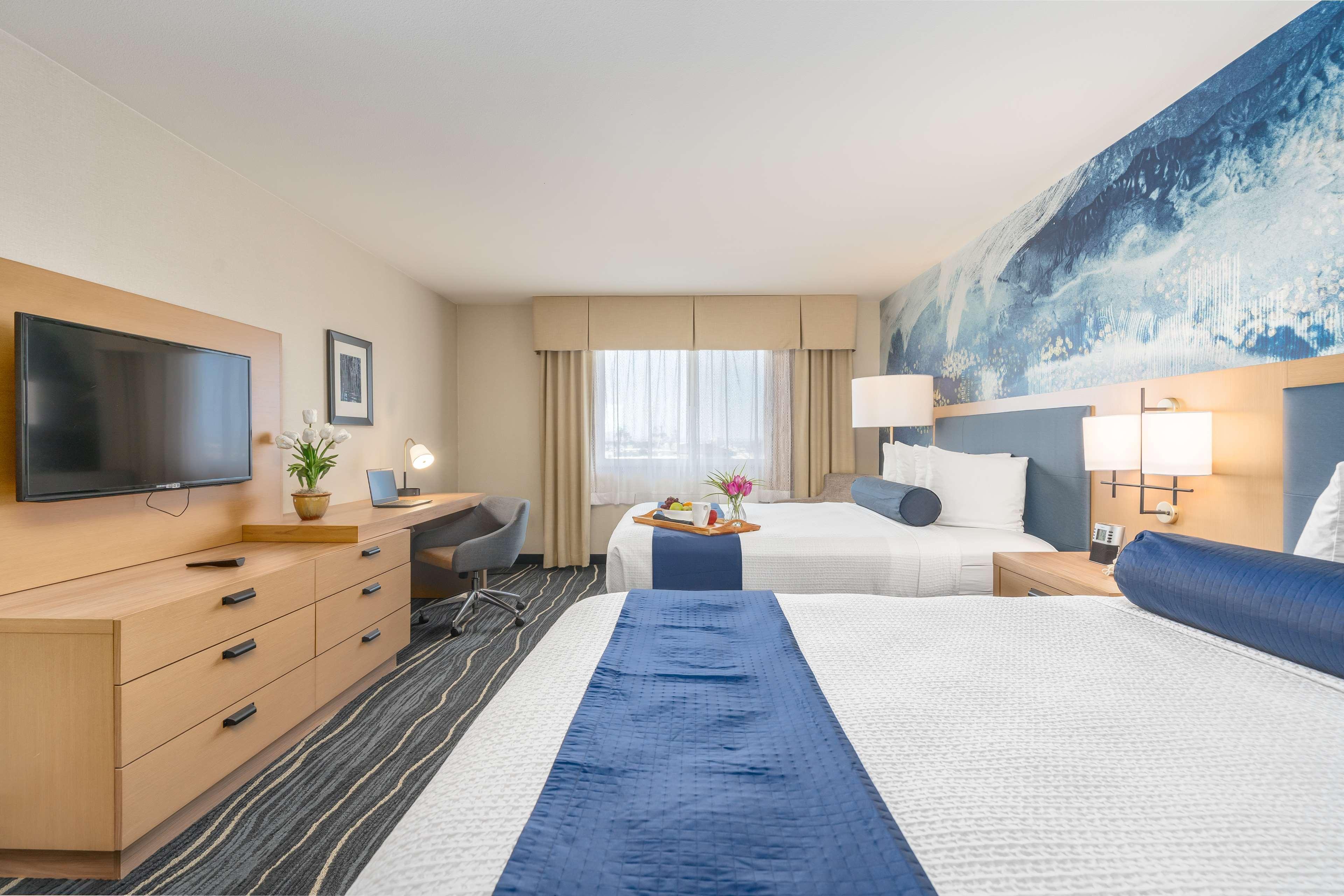נשיונל סיטי Best Western Plus Marina Gateway Hotel מראה חיצוני תמונה