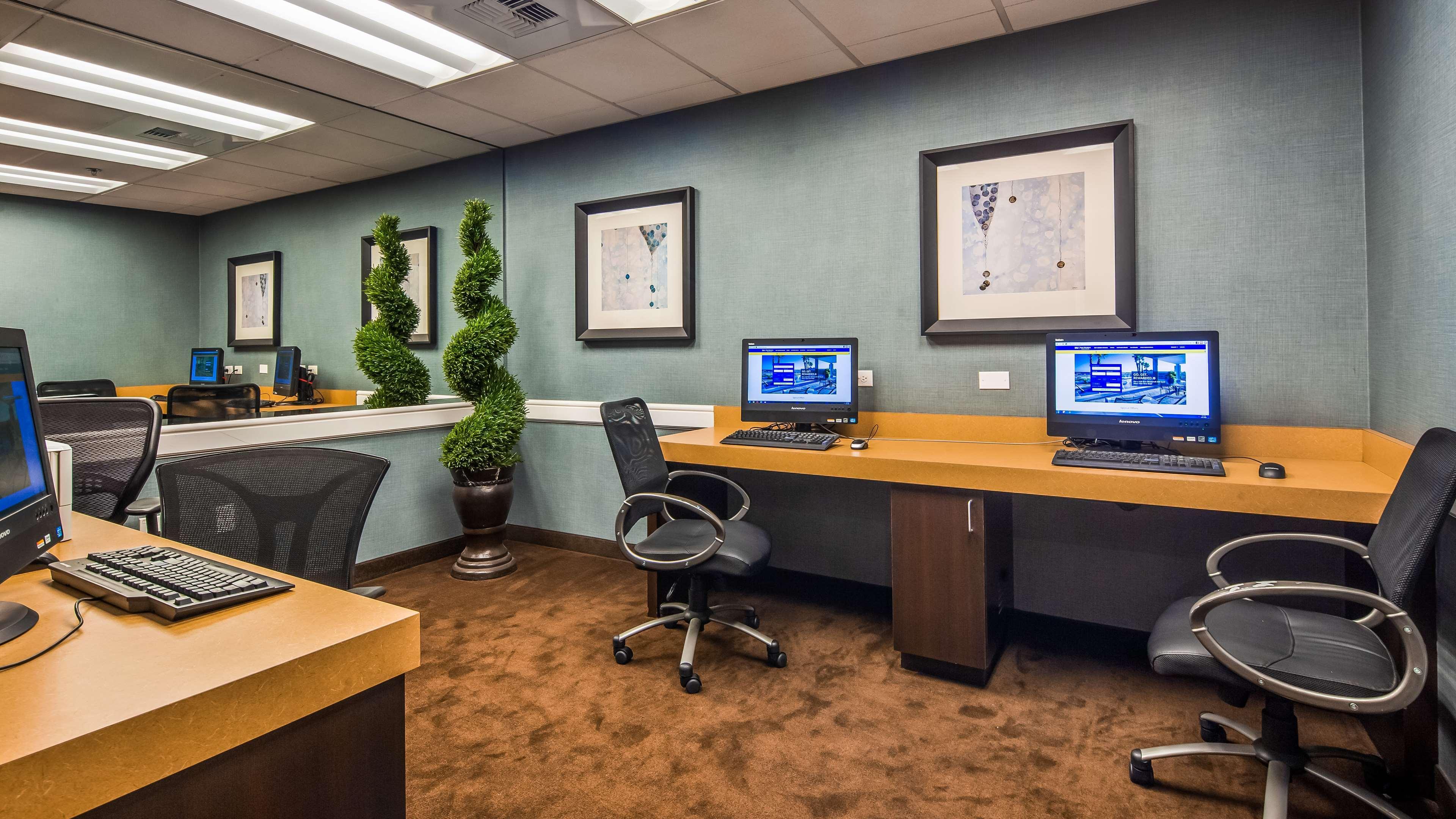 נשיונל סיטי Best Western Plus Marina Gateway Hotel מראה חיצוני תמונה